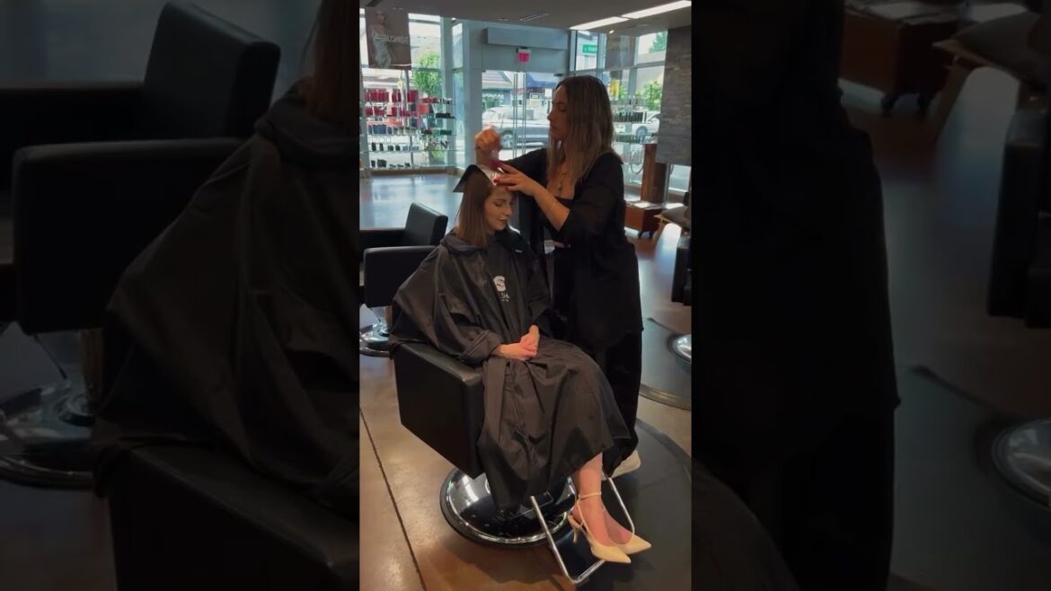 @kelseystacypearson Goes Short with Honey Blonde Magic | Aveda @kelseystacypearson Goes Short with Honey Blonde Magic | Aveda