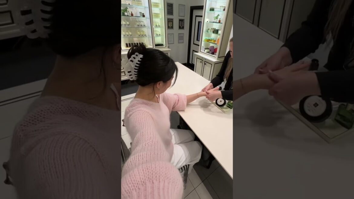 travelling feeling fresh and comfy with @Jo Malone London 🤍: #shorts #short #viaalle