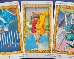 【山羊座】週間タロット占い《来週:2025年10月27日〜11月2日》の総合運&恋愛運