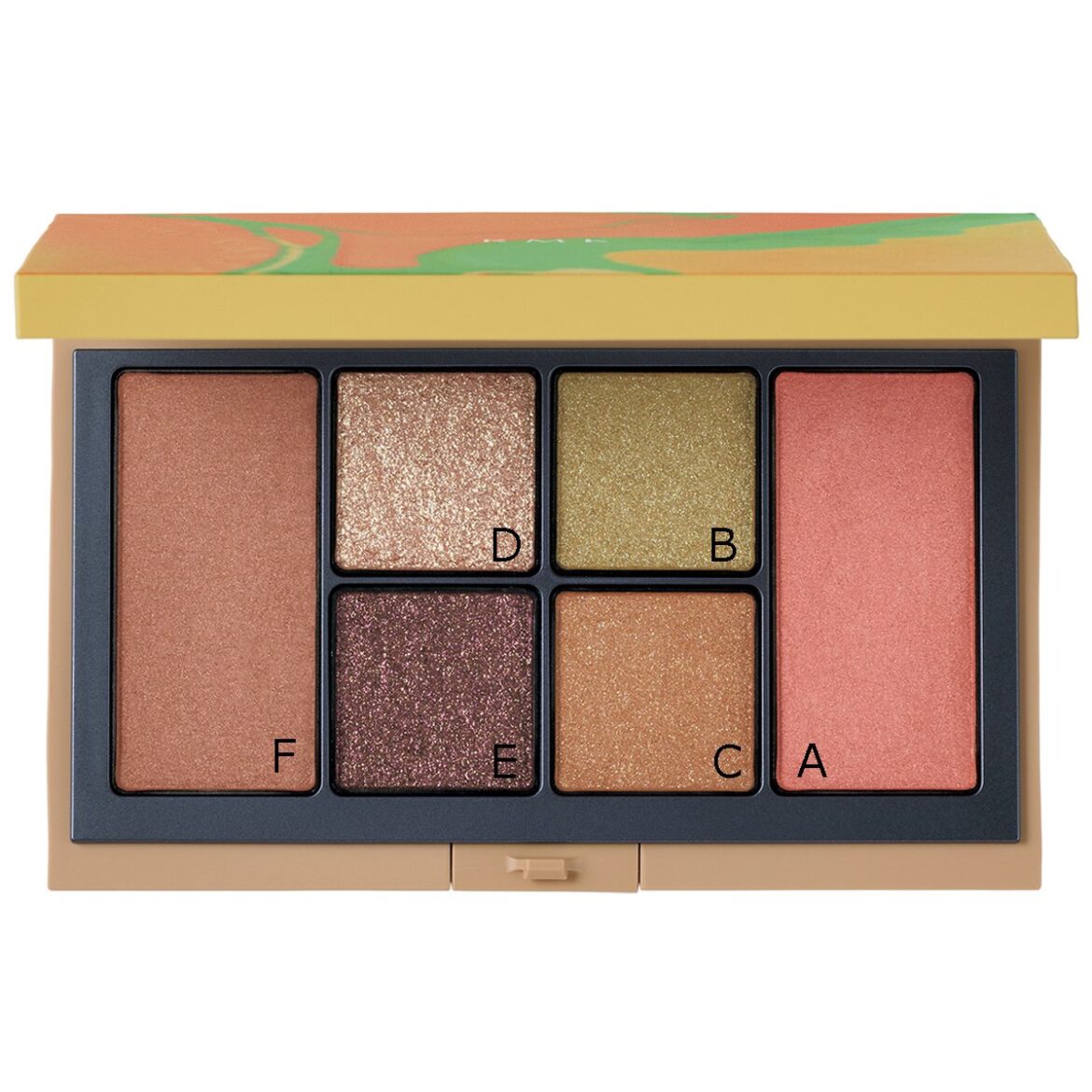 ヘアメイク長井かおりさんが欲しいクリスマスコフレ2選|使いこなし術&推しポイントは?