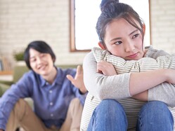 「好き」が暴走する前に。メンヘラ恋愛から抜け出すための3ステップ
