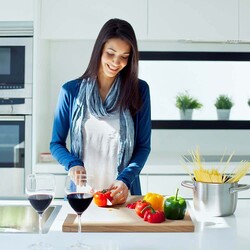 男性が「結婚するなら地味系女子がいい」と思う理由9パターン