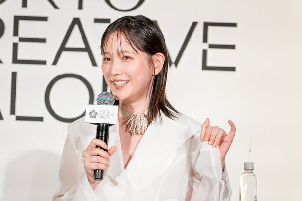 「デザイナーの思いを、たくさんの方に伝え、その思いを残していく手伝いがしたい」と、自身でできることを語った