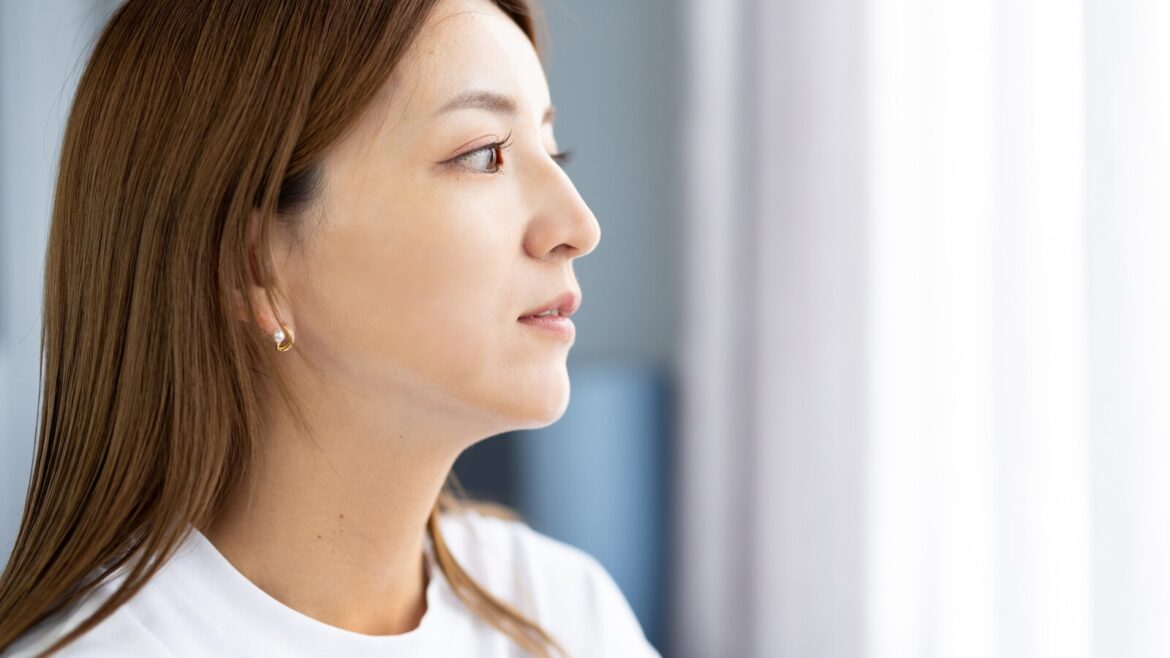 「今の給料だと一人暮らしはきつい」43歳女性、年収300万円。実家に月2万円で「家事をやらなくていいので楽」な実態 – All About ニュース 「今の給料だと一人暮らしはきつい」43歳女性、年収300万円。実家に月2万円で「家事をやらなくていいので楽」な実態 - All About ニュース