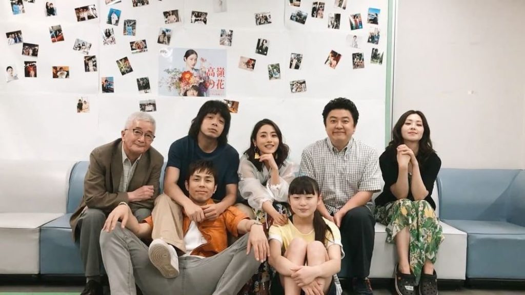 ‪水曜ドラマ『#高嶺の花』第１話‬ ‪このあと夜10時スタート！！‬ ‪怒涛の純愛エンターテイメントをお見逃しなく！‬ ‪#石原さとみ #峯田和伸 #笛木優子 ...