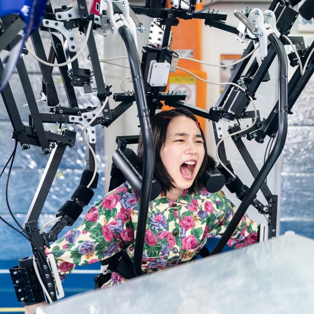 #ミライさん 物流倉庫で働くの巻﻿
﻿
#ロボットにサポートしてもらっても﻿
#ミライさんにとっては労働そのものがつらい﻿
#のん﻿
#LINENEWS連続オリ...