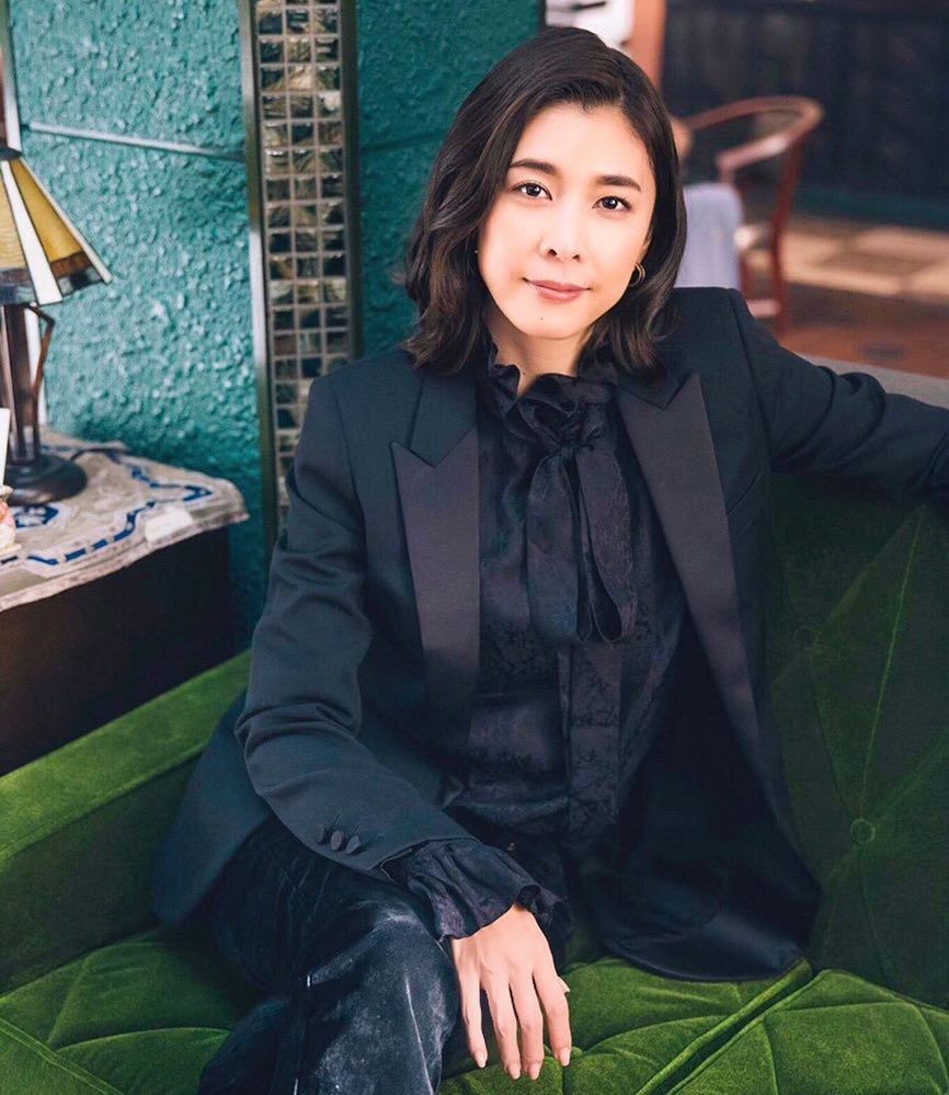 スキャンダル専門弁護士 Queen 氷見江の由来は 卑弥呼 笑 ドラマqueen 1月10日夜10時スタート 危機管理部 リーダー 氷見 竹内結子 服はとにかく黒 たまに出てく Media Wacoca Japan People Life Style スキャンダル専門弁護士 Queen 氷見江の由来は 卑弥呼 笑 ドラマqueen 1月10日夜10時スタート 危機管理部 リーダー 氷見 竹内結子 服はとにかく黒 たまに出てく Media Wacoca Japan People Life Style