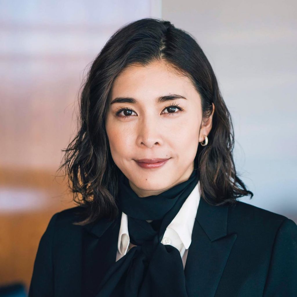 氷見さんファションチェック ブラックベースのコーディネートにシンプルなアクセサリー

#竹内結子 #水川あさみ #中川大志 
#泉里香 #バカリズム #斉藤由貴...