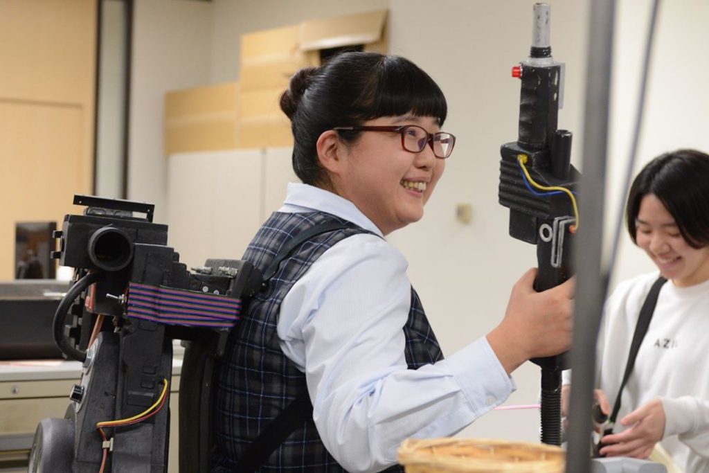 どうやら準備ができたようです…重そう
#人生が楽しくなる幸せの法則
#第6話
#11時59分から放送
#夏菜
#高橋メアリージュン
#小林きな子
#山﨑ケイ #...