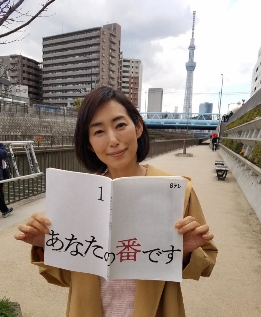 ・
ほんわかとした住民会の会長・榎本早苗役、木村多江さん
今夜9時「発言X」に出演します！！
ぜひご覧ください
・
#木村多江
#スカイツリーをバックに
#麗し...
