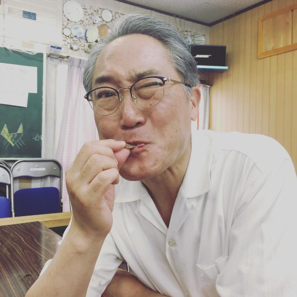 そして今夜は、、、
よる9時55分〜 ダウンタウンなう！
「本音でハシゴ酒」に佐野さんが登場します。

ダウンタウンさん、坂上さんとマッコリ片手に面白トーク炸裂...