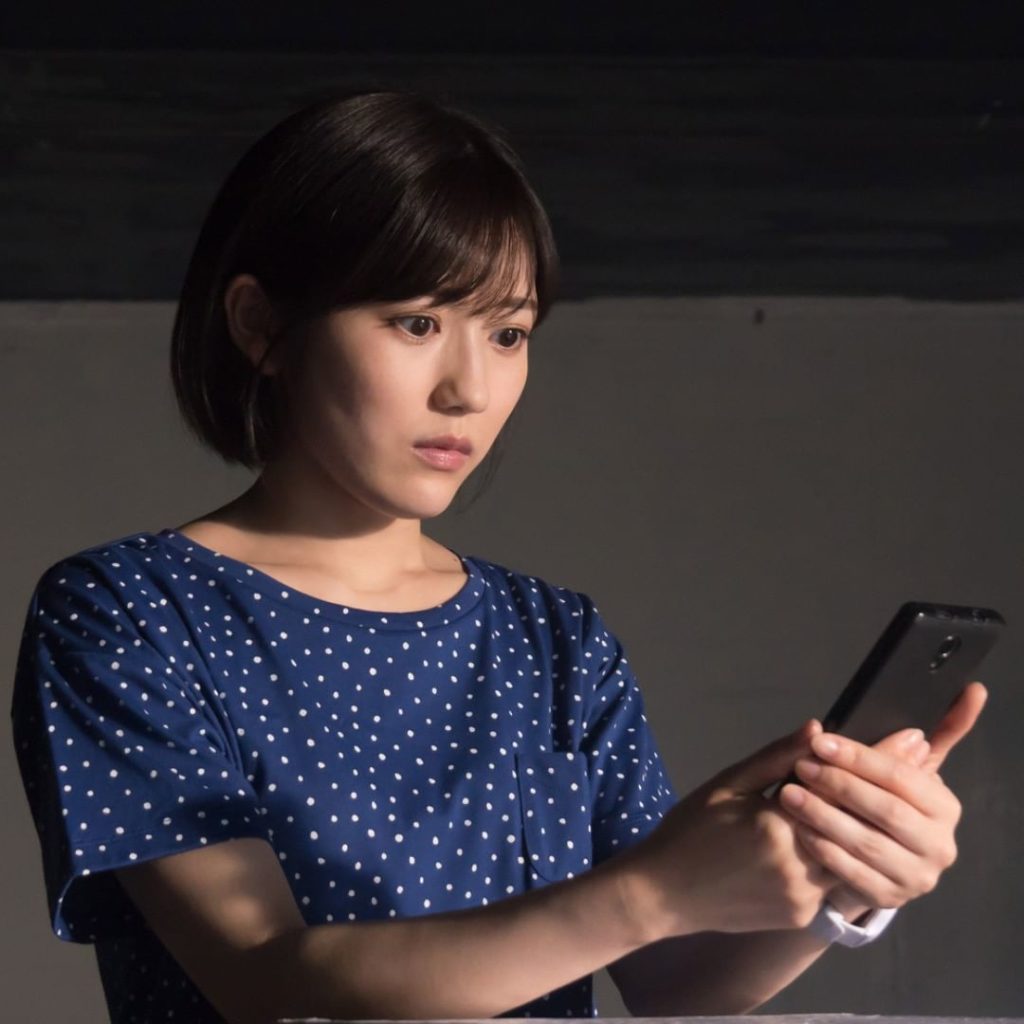 舞子（紺野まひる）の不審死に兄が関与している？その可能性におののき、稽古に身が入らないひかり。
そんなひかりに天竺（吹越満）は自身の経験として「今、死んでもいい...