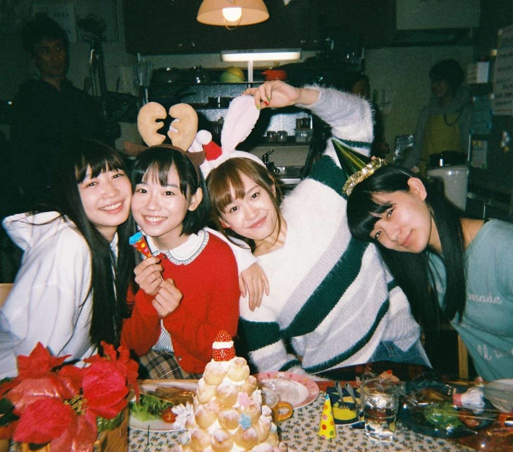 クリスマスパーティー@ハチドリ

#真矢ミキ #岡本夏美 #柴田杏花 #尾碕真花 #祷キララ #東海テレビ #フジテレビ #オトナの土ドラ #さくらの親子丼2 ...