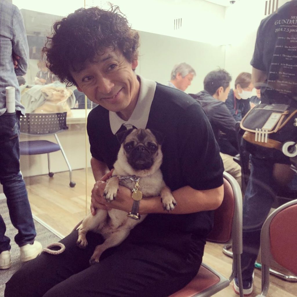 #撮影現場より
#わんちゃん
#登場
#パグ
#どこで出てくるのか
#乞うご期待

#滝藤賢一
#てんちゃん...