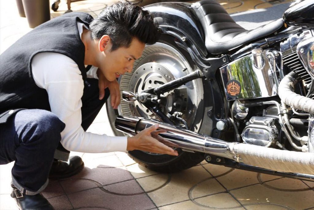 ダンさん曰くGRACEちゃん
バイク手入れしてる時のこの顔、女見てる時と一緒だわ。
#ダン #DAN #grace #バイク #motorcycle #朝比奈整...
