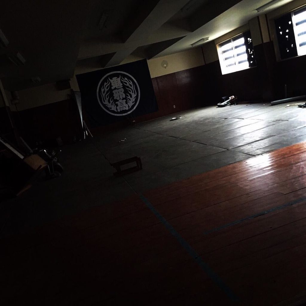 鬼邪高
#鬼邪高 #暗い #danger #HL_SWORD #チハル...