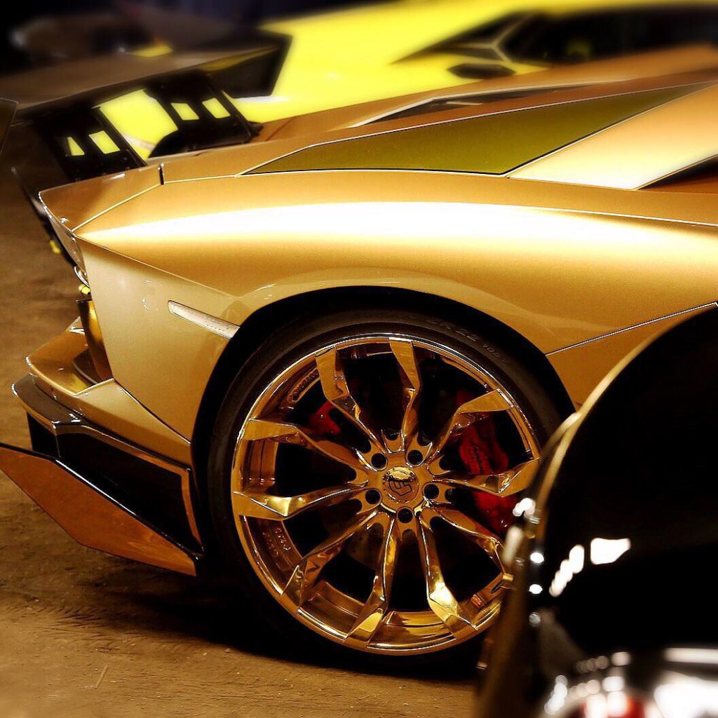 GOLDLAMBO
#lambo #gold #cool #car #MW #MightyWarriors #HL_SWORD...