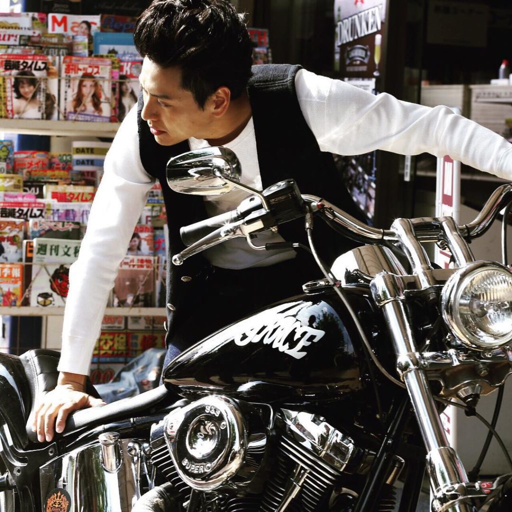 GRACEを愛するダンさん
本当に大事にしてるよな
#ダン
#DAN
#grace
#バイク
#motorcycle
#山王連合会
#HOODLUMSQUAD
...