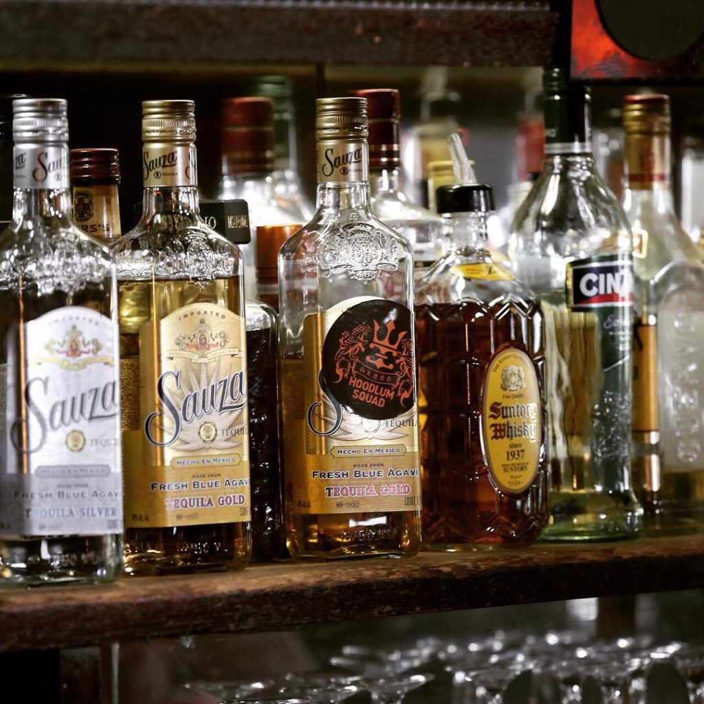 今夜は何飲むかなぁ〜
やっぱりテキーラ
#テキーラ！
#BarOdake
#TEQUILA
#山王ボトル
#山王街
#山王連合会
#HOODLUMSQUAD
#...
