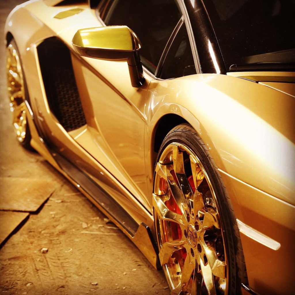 Golden Lambo
#golden #Lamborghini #Lambo #MW #MightyWarriors #HL_SWORD...