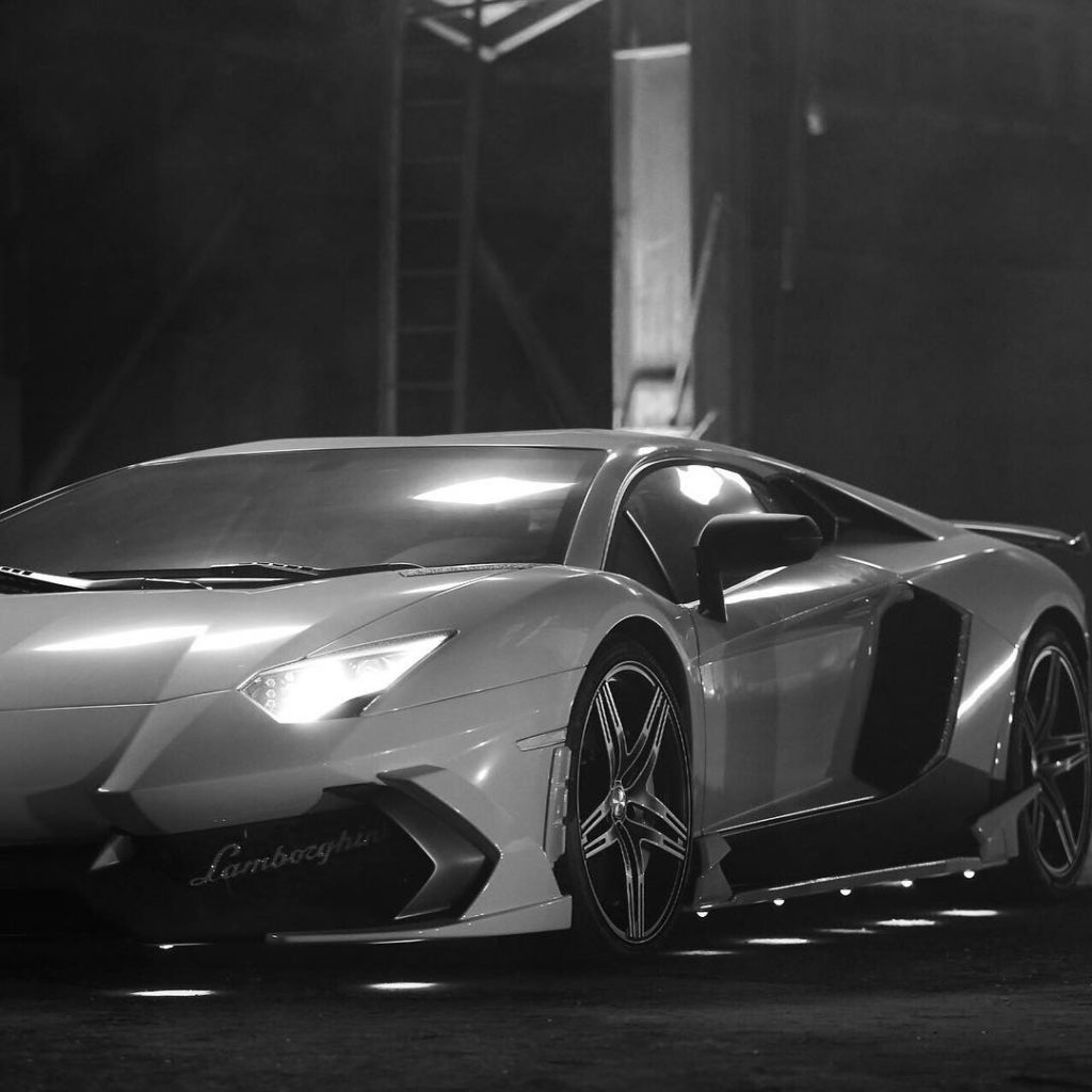 Lambo
#Lamborghini #cool #car #MW #MightyWarriors  #HL_SWORD...
