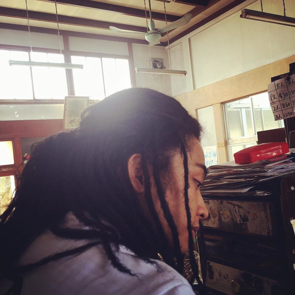 おやおや？
番頭してるぞ笑

#テッツ
#番頭
#山乃湯
#山王街
#HOODLUMSQUAD
#HL_SWORD...