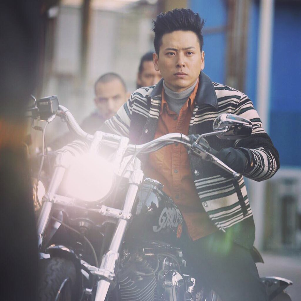 ダンさん似合うなー。
バイクへの愛がみてとれるわ

やっぱいいな、ばいく。

#ダンさん
#バイク似合う
#カッコいい
#モテるはず
#hl_sword...