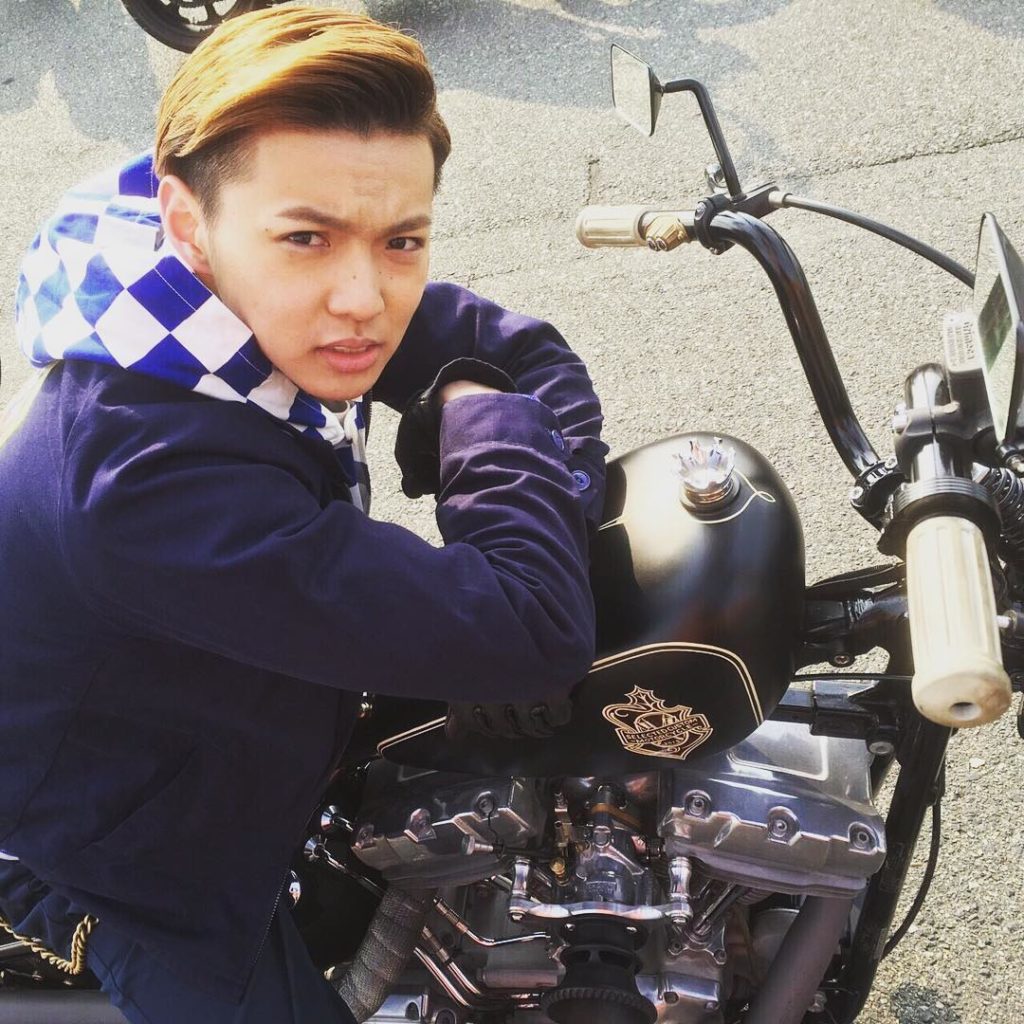 カッコつけてるけど
ガタイにマッチしてねーぞ

#チハル
#山王連合会
#hl_sword 
#high_low...