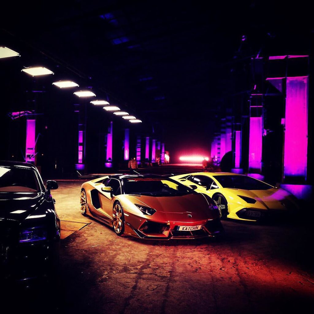 #garage #car #cool #HL_SWORD...