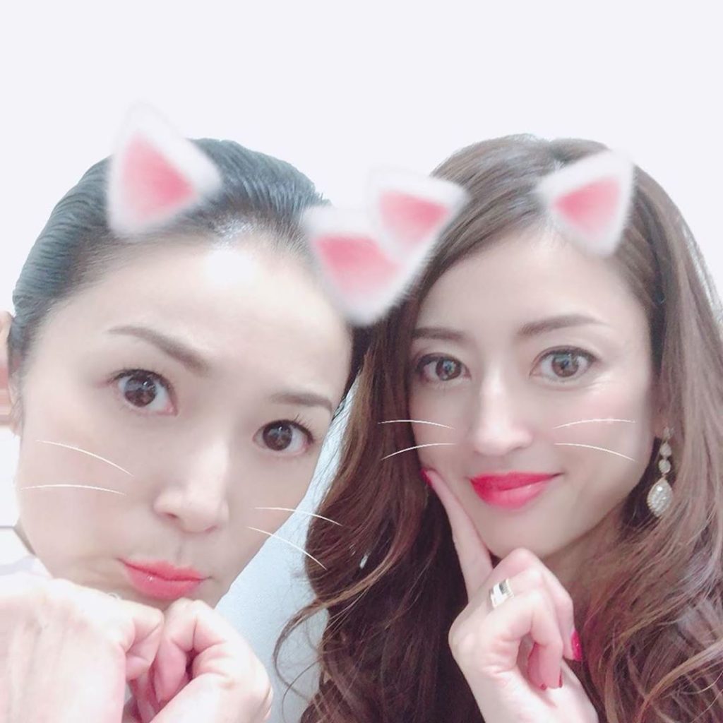美人すぎるお母様方 パート2

#Repost @maju_ozawa with @make_repost
・・・
今日の「ルパンの娘」の撮影終わりました。美佐...