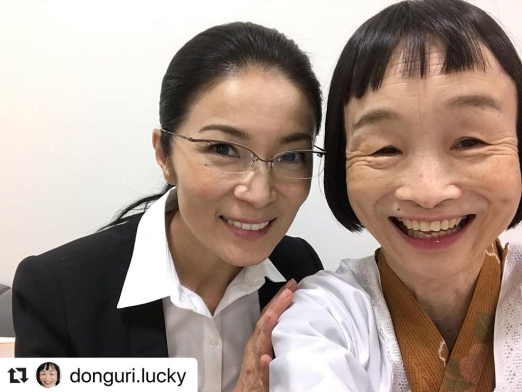 華のおばあちゃんと和馬のお母さん

#Repost @donguri.lucky with @make_repost
・・・
うひゃー！

マルシアさんと〜。 ...