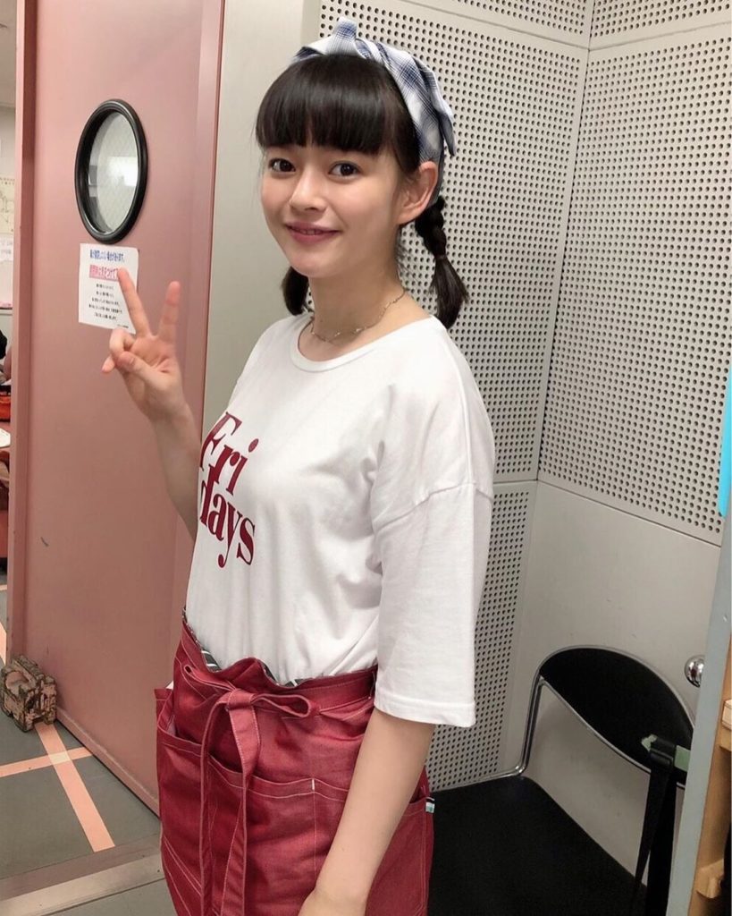 NTV-Gisouhurin-偽装不倫: スペイン料理屋“Hola Hola”のアルバイト・恵梨香を演じる #夏子 さん。
夏子さんは「#偽装不倫」の主題歌 
#milet さんが歌う「us」… スペイン料理屋“Hola Hola”のアルバイト・恵梨香を演じる #夏子 さん。
夏子さんは「#偽装不倫」の主題歌 
#milet さんが歌う「us」...