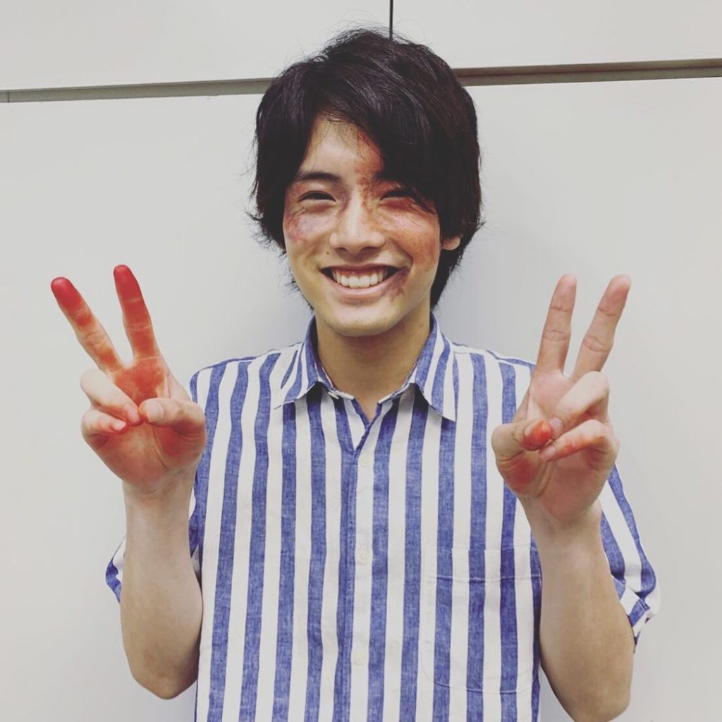 ‪凶悪犯との対決で重傷を負ってしまった秀明…
ケガの具合が心配ですが、撮影後のオフショットは笑顔でピース‬ ‪#わたし旦那をシェアしてた #小池栄子 #りょう ...
