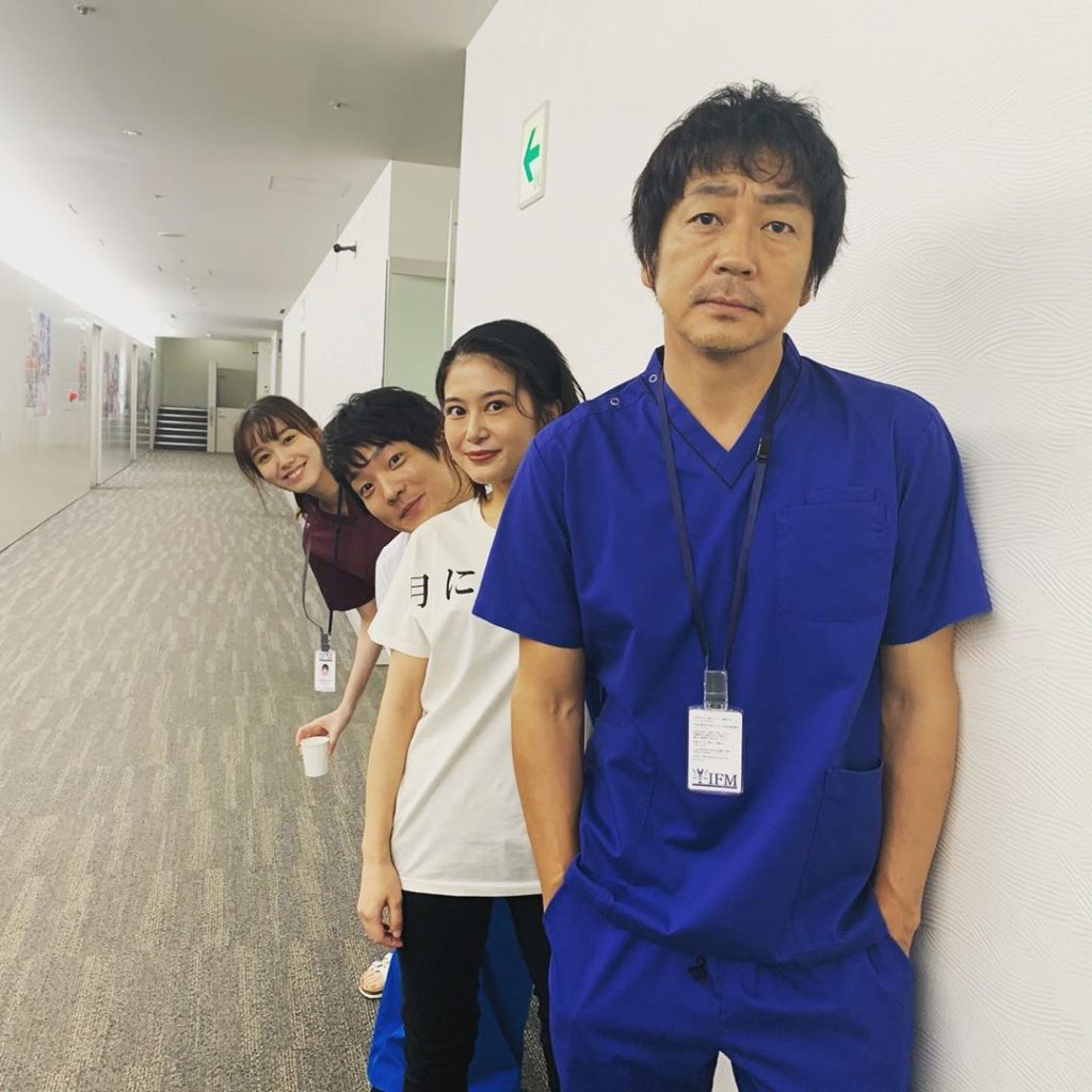 ﻿
#サイン﻿
あと3日で5話だよ﻿
﻿
#大森南朋﻿
#飯豊まりえ﻿
#佐津川愛美 ﻿
#小久保寿人 ﻿
#法医研メンバーーー﻿
#せいれーーつ ﻿
#そして...