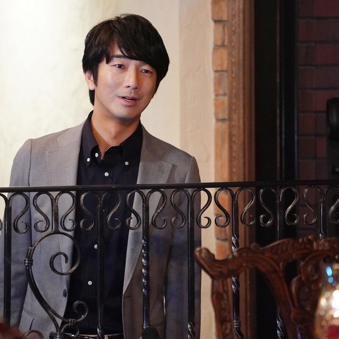Ntv Gisouhurin 偽装不倫 今夜放送第7話 丈 宮沢氷魚 と一之瀬 眞島秀和 の初出しツーショット2人がバーで語らうシーンの撮影後に撮りました オフショットをお願いすると Media Wacoca Japan People Life Style Ntv Gisouhurin 偽装不倫 今夜放送第7話 丈 宮沢氷魚 と一之瀬 眞島秀和 の初出しツーショット2人がバーで語らうシーンの撮影後に撮りました オフショットをお願いすると Media Wacoca Japan People Life Style