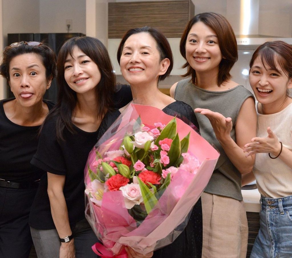 #わたし旦那をシェアしてた
最終回まで２日… クランクアップシリーズ！

染谷文江役・#夏木マリ さん
本当にカッコイイ" 姐さん"でした！

最終回は9/5木...