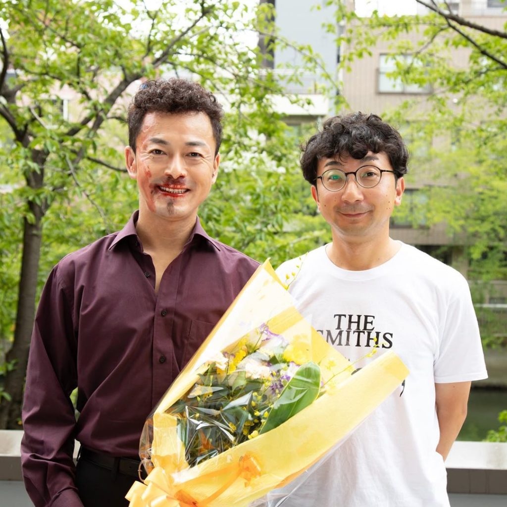 ﻿
#サイン﻿
最終回まで、あと2日﻿
﻿
#クランクアップシリーズ﻿
#会田社長﻿
#猪野学 さん﻿
#前回﻿
#だいぶ冒頭から﻿
#すごい亡くなり方してまし...