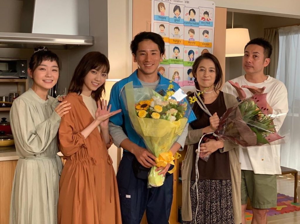 ・
蔵出しオフショット&クランクアップ写真大公開本日の1枚目はこちら
・
#大内田悠平
#西野七瀬
#奈緒
#片岡礼子
#坪倉由幸
#不気味なスマイルと
#かか...