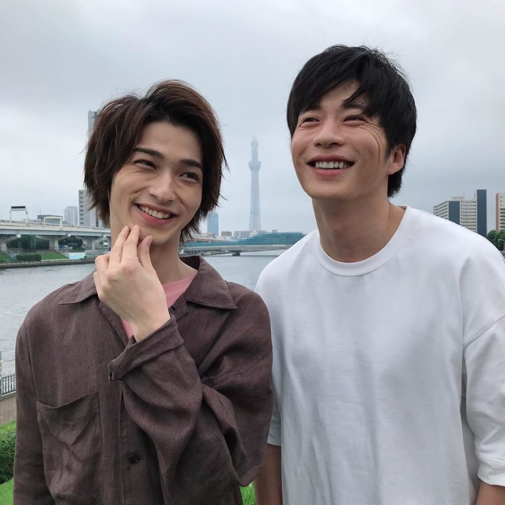 ・
蔵出しオフショット&クランクアップ写真大公開今日がラストです1枚目はこちら
・
#田中圭
#横浜流星
#スカイツリーをバックに爽やかな2S
#お2人の笑顔が...