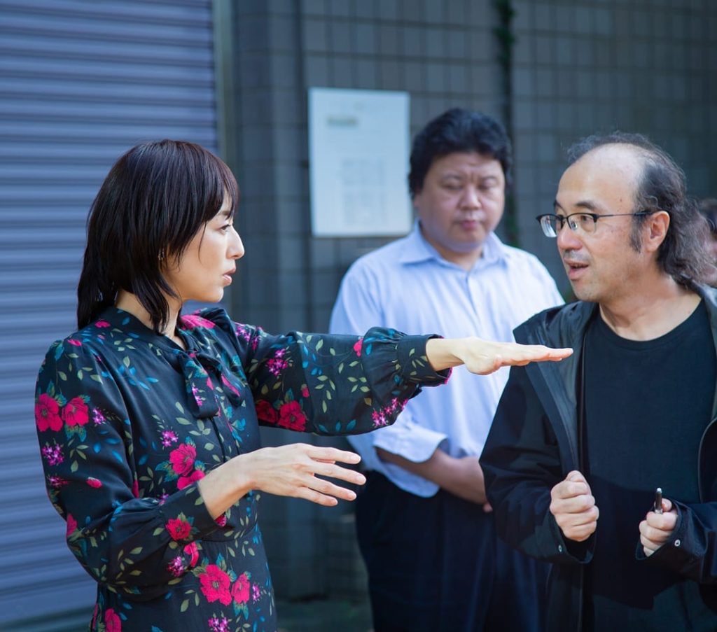 監督とのやり取りにも熱が入ります！

リカさんを演じることは、毎シーンとてつもないエネルギーがかかっています

#リカ #東海テレビ #フジテレビ#オトナの土ド...