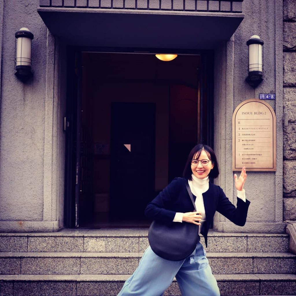 御子柴法律事務所表にて。放送まであと５日！いよいよです！
#オトナの土ドラ
#悪魔の弁護人
#御子柴礼司
#贖罪の奏鳴曲
#要潤
#ベッキー
#12月7日土曜ス...