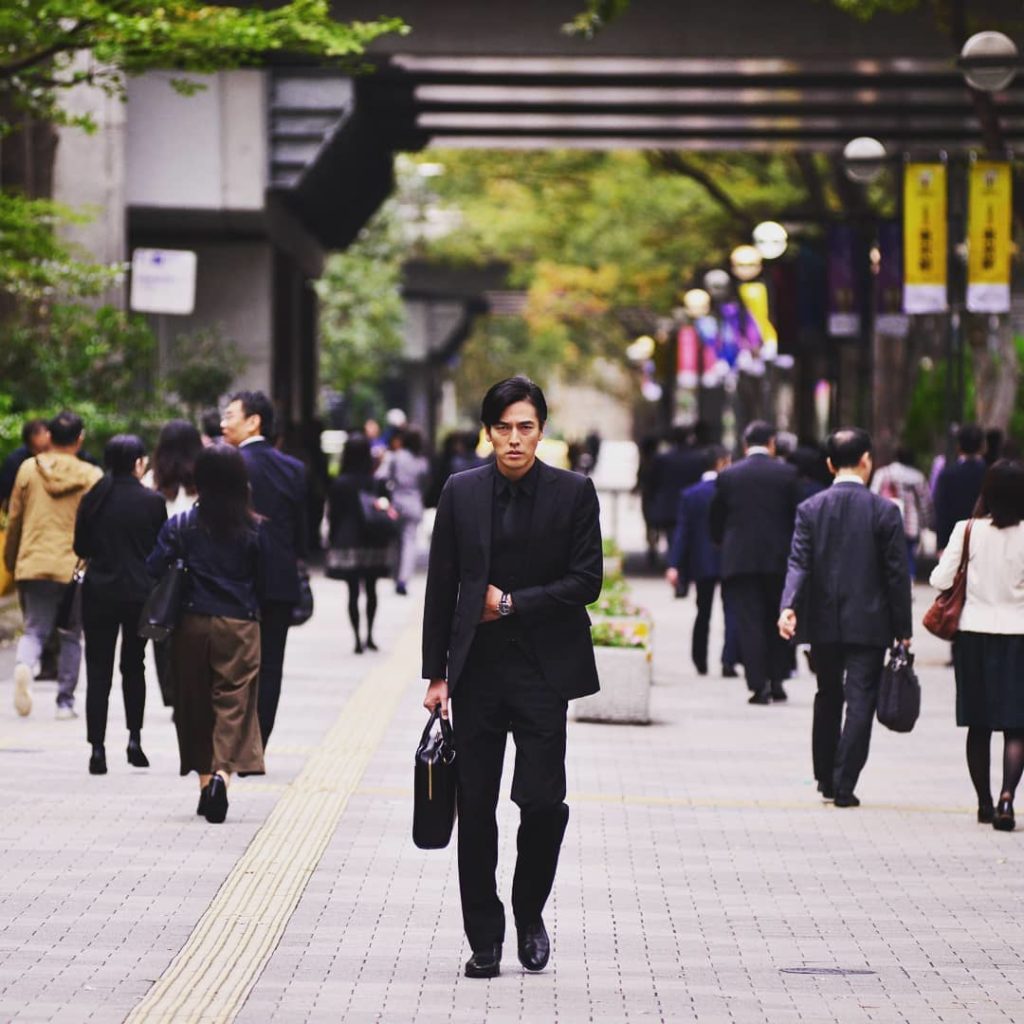 かっこいい御子柴せんせーをパチリ。今宵は24時から。
#オトナの土ドラ
#悪魔の弁護人
#要潤...