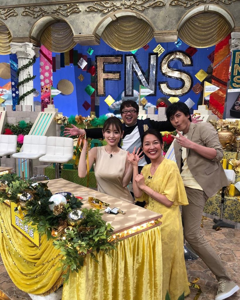 明日28日土曜よる﻿
﻿
豪華俳優が本気で食べたいグルメ争奪戦！﻿
FNS春の祭典2020﻿
﻿
春の新ドラマや映画の出演者陣が大集合﻿
本気で食べたい豪華差し...