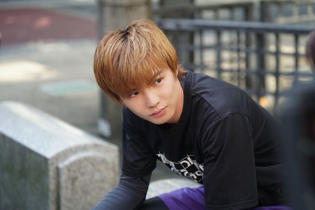 #恐怖新聞 公式HPにて
松田勇介役 #佐藤大樹 さんインタビュー公開

「僕もアルバイト3つ掛け持ちしてました！寿司が好き過ぎて作る側にまわりたいと思い、寿司...