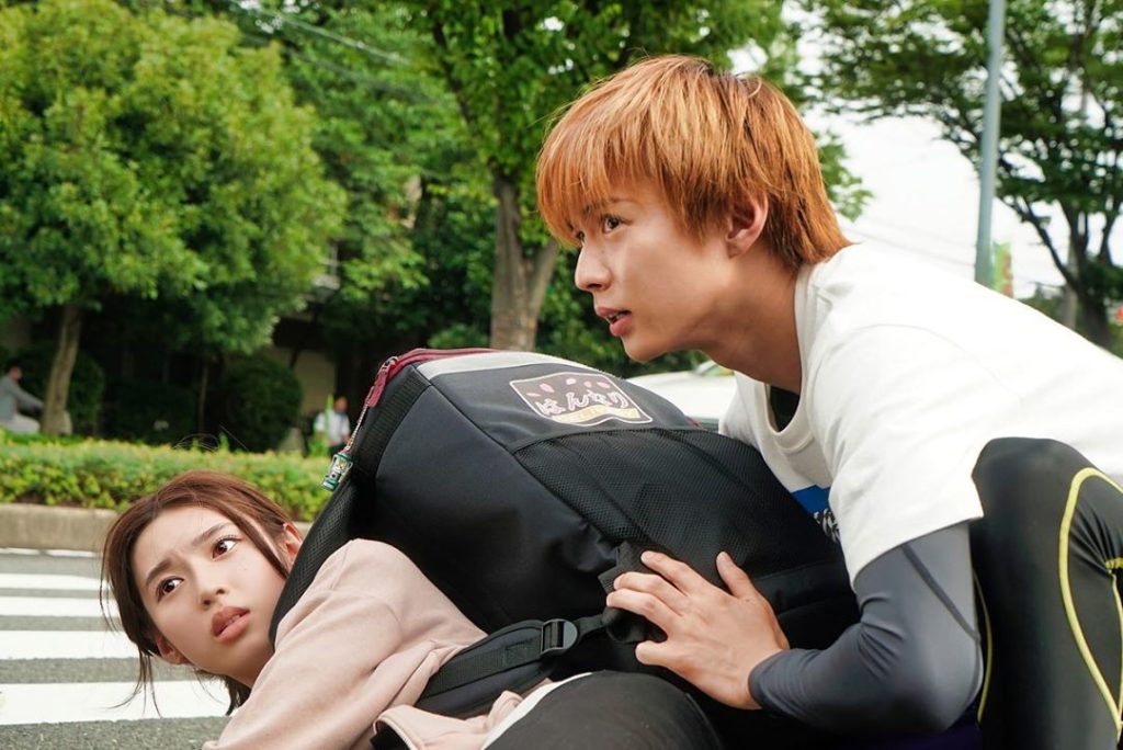 おはようございます

#恐怖新聞 公式HPにて
中田秀夫監督が語る恐怖ポイント公開中～

「店の外から詩弦が登場してくるシーンは現場で見ていたスタッフが『ホラー...