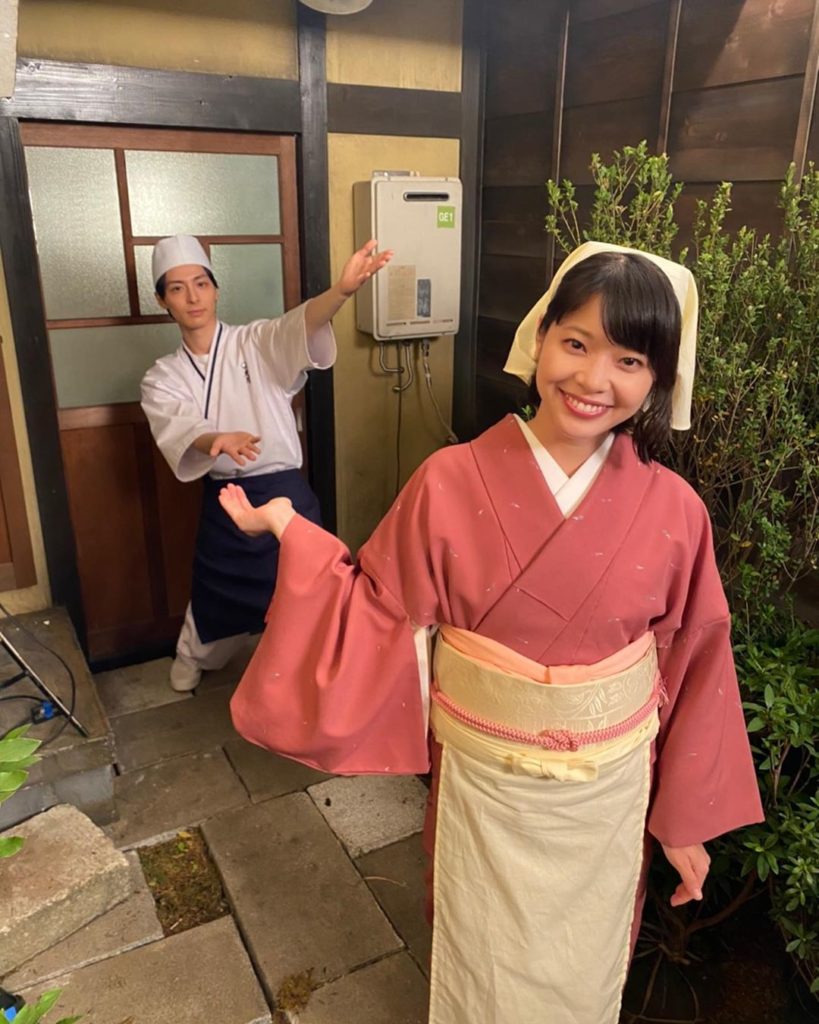 ﻿
‪#わたどう 蔵出しオフショット﻿
2枚目はこちら‬﻿
﻿
‪#最後は幸せになってよかったぁぁ‬﻿
‪#栞ちゃん闇落ちシーンの現場は‬﻿
‪#こんなに明るか...