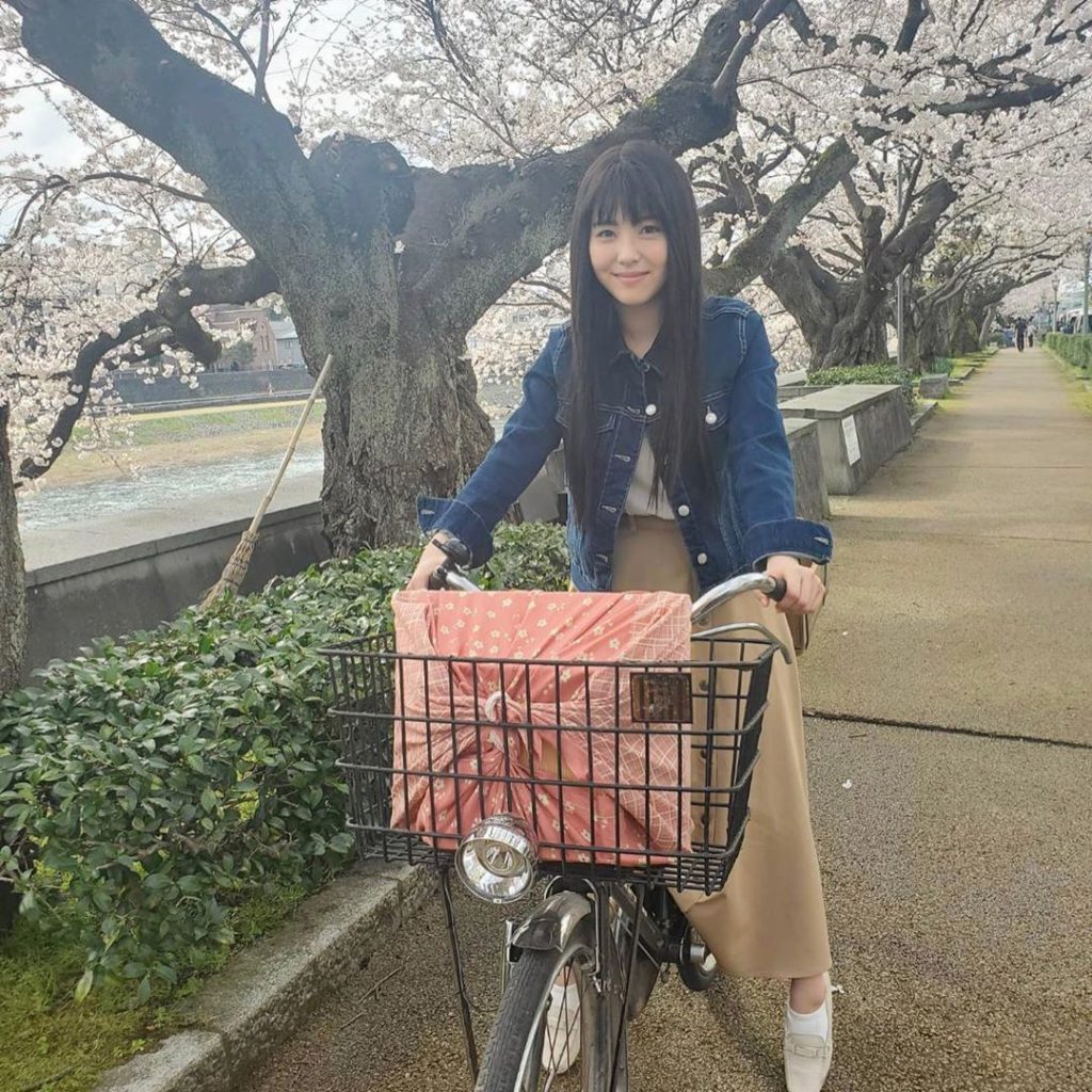 ﻿
#わたどう 蔵出しオフショット﻿
本日はこちら﻿
﻿
#七桜ちゃん大公開祭り﻿
#ロングヘアから﻿
#光月庵の当主まで﻿
#どのバージョンのビジュも﻿
#可...
