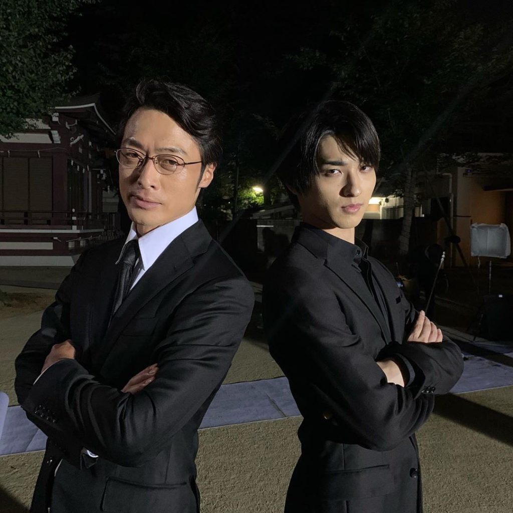 ﻿
‪#わたどう 蔵出しオフショット‬﻿
‪2枚目はこちら‬﻿
﻿
‪#バディ刑事‬﻿
‪#な椿さまと山さん‬﻿
‪#激レアのブラックスーツ姿‬﻿
‪#にテンシ...