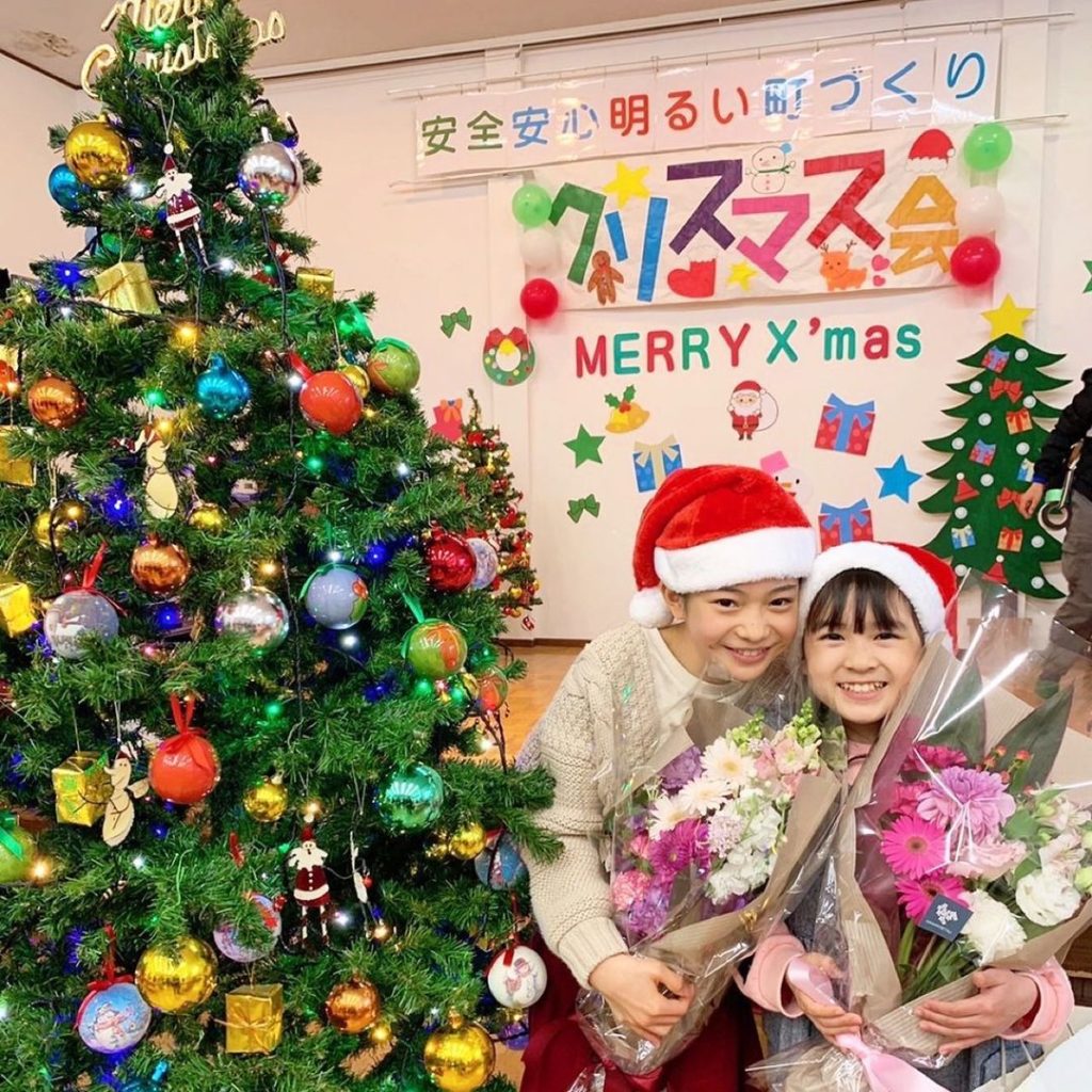 最終回まであと3日押忍
極上の癒しタイム再び〜。
向日葵 × ユキ × クリスマス
最高の掛け算でしょ

二人仲良くクランクアップできて
めちゃくちゃ喜んでま...
