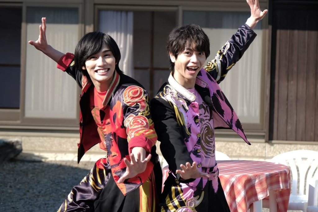 最終話放送まであと１日

最終話には主題歌をうたう祭nine.も出演
#寺坂頼我 さんと #神田陸人 さんが
「祭nine.の祭りでポンポコ」というトンチキネー...